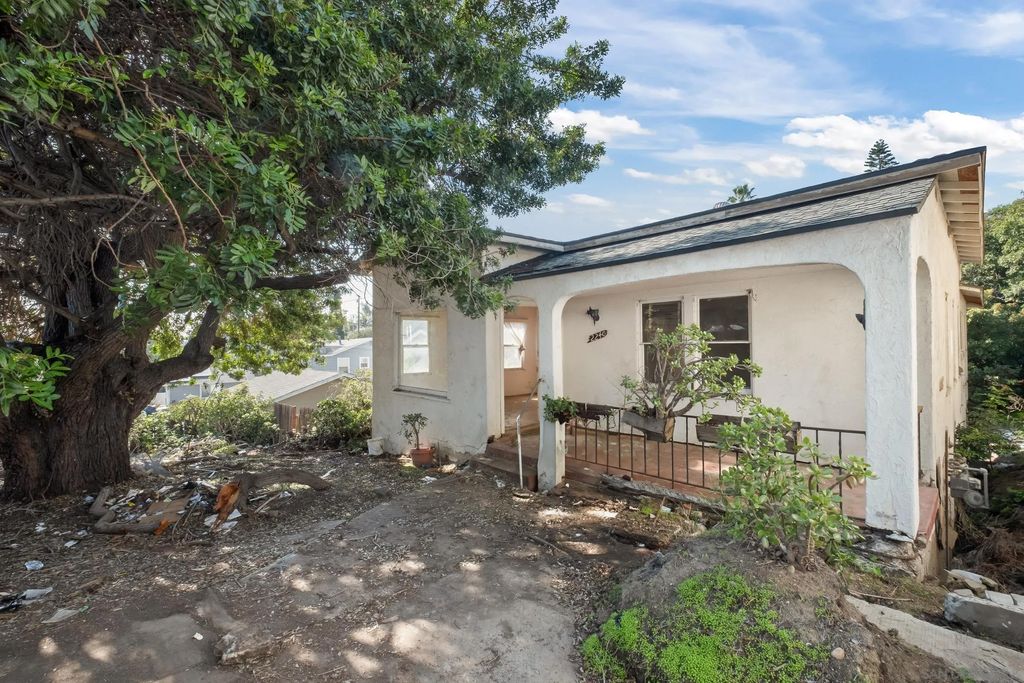 Photo of 2240-42 El Prado Avenue, Lemon Grove, CA 91945 (MLS # 250045056)