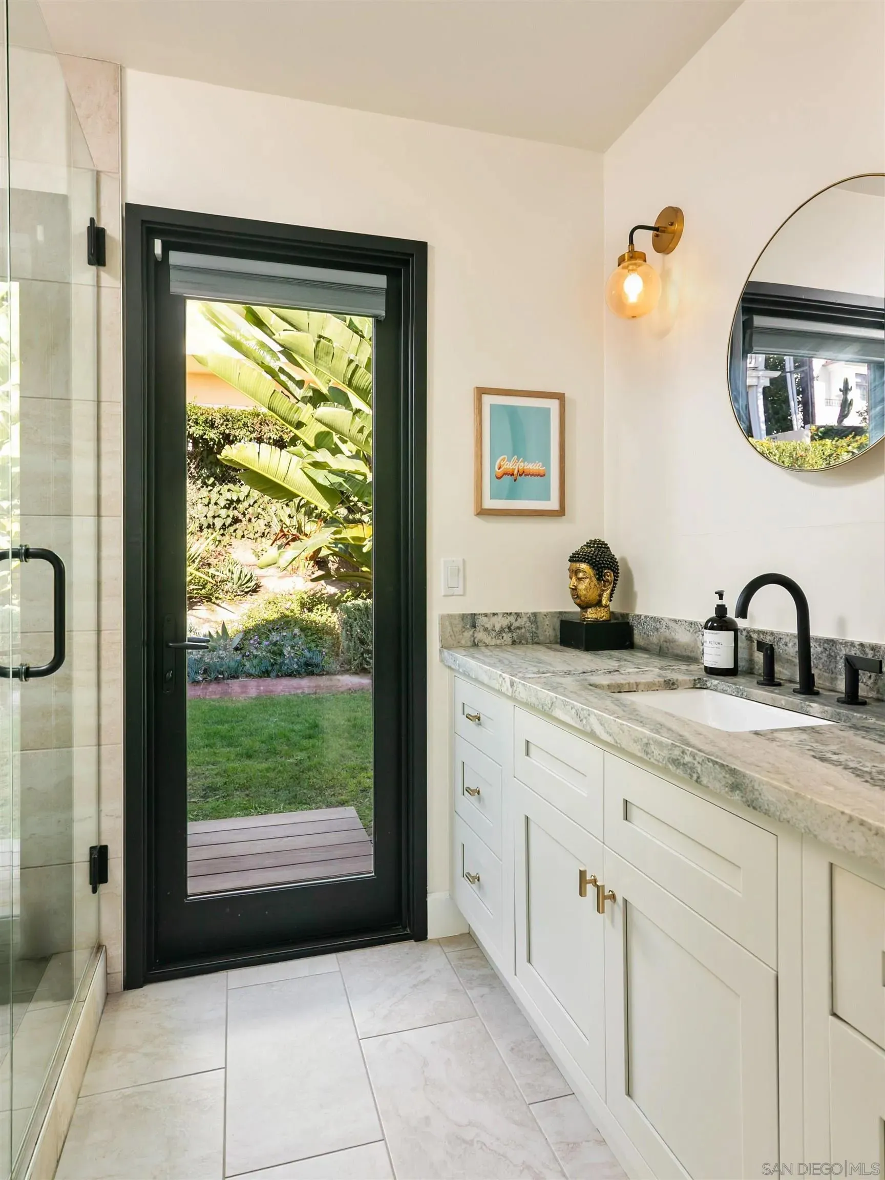 La Jolla, California 92037, United States, 3 Bedrooms Bedrooms, ,2 BathroomsBathrooms,Residential,Active,225446