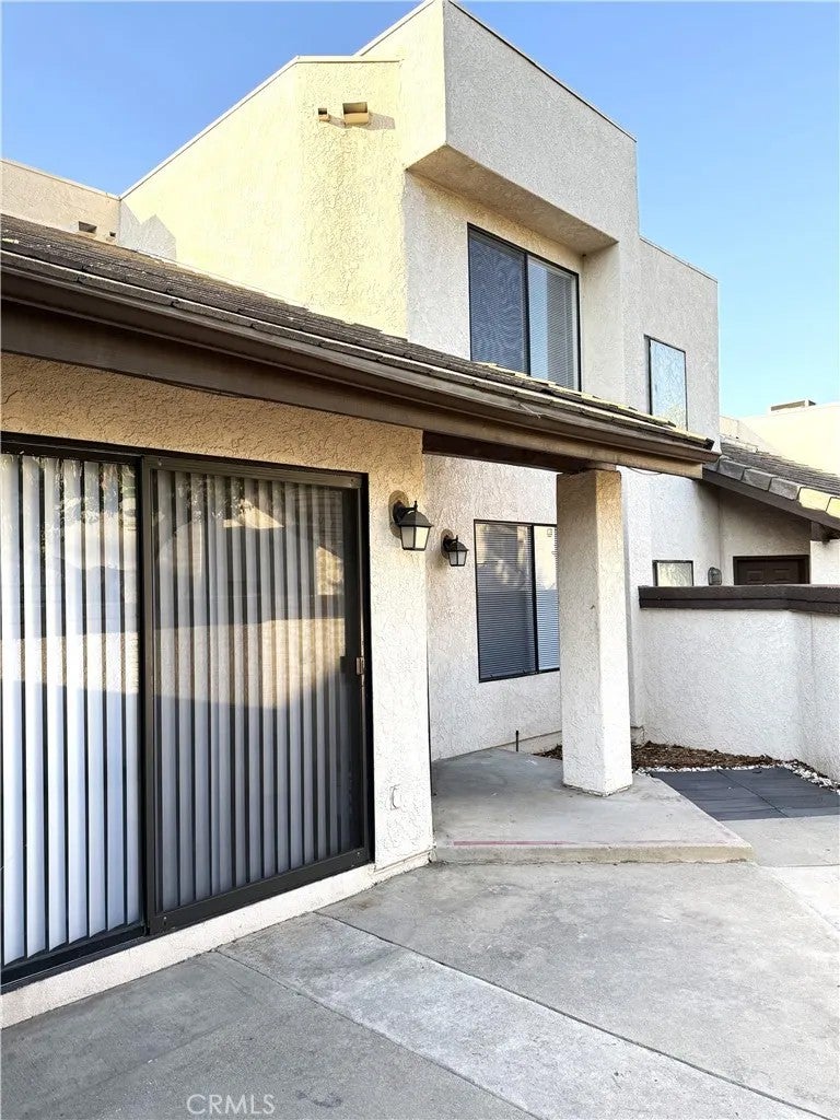 508 N Imperial Ave. H