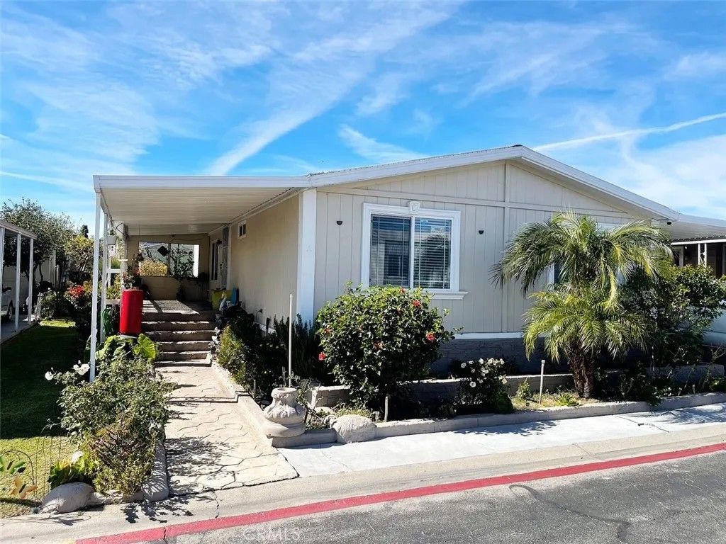 Photo of 17400 Valley Blvd #66, Fontana, CA 92335 (MLS # IG26040282)