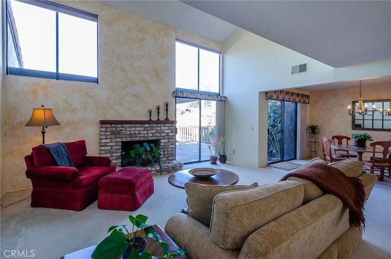 4595 Foxenwood Lane