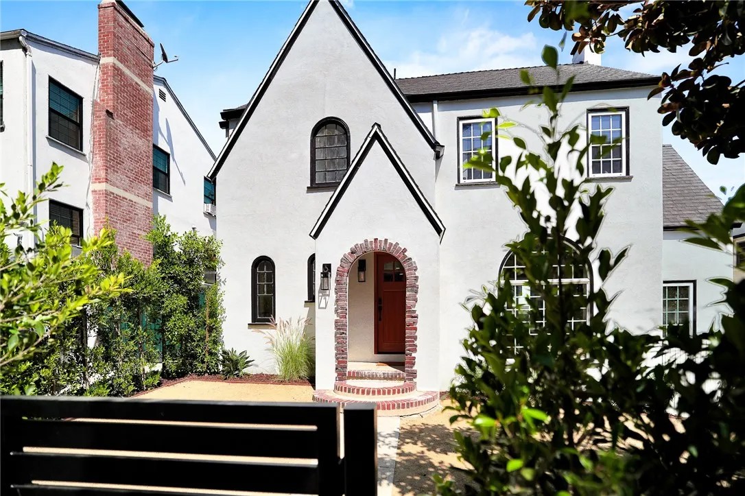 1012 Cory Avenue
