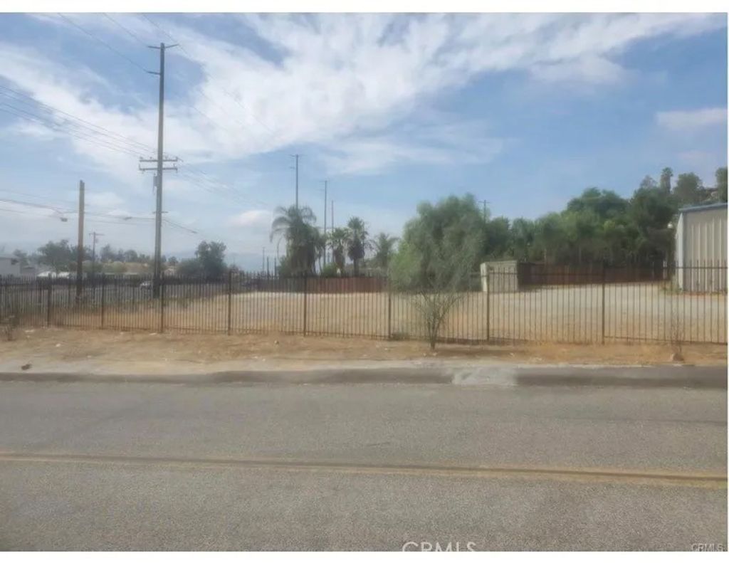 Photo of 27701 State Highway 74, Perris, CA 92570 (MLS # SW26117359)