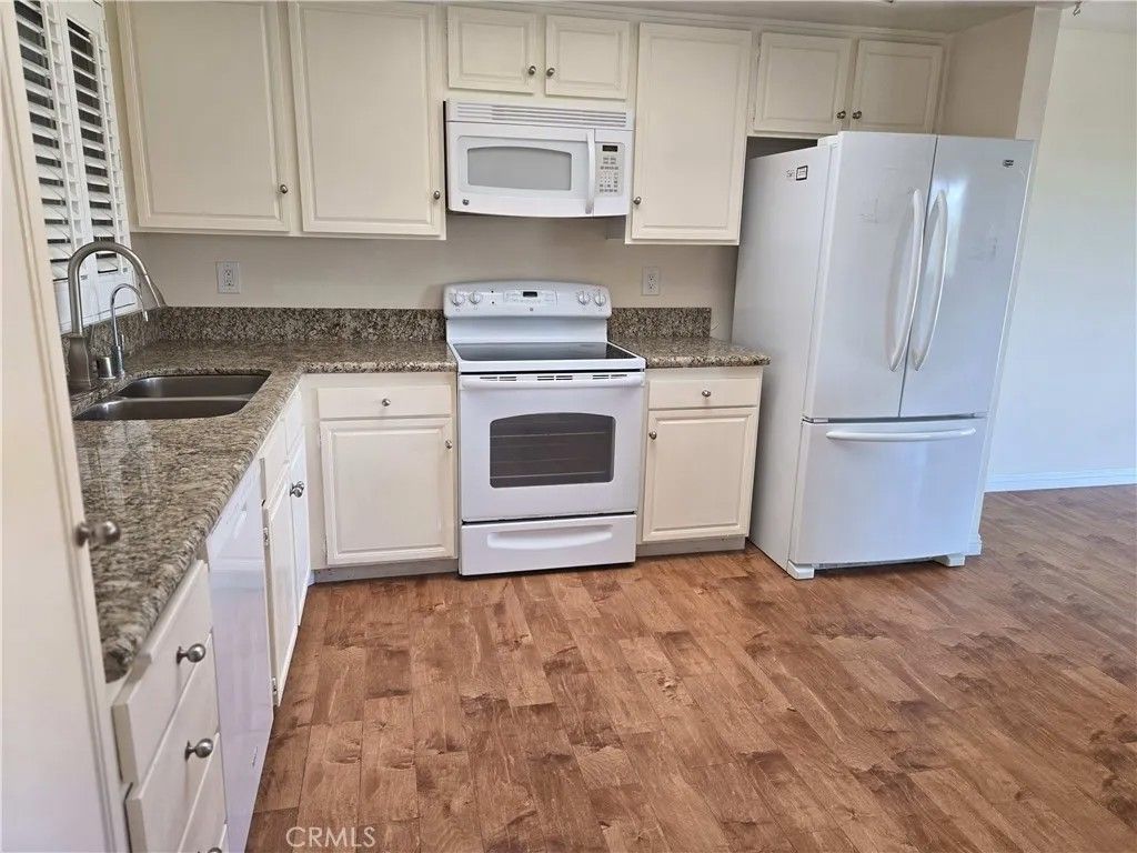 Photo of 4025 Calle Sonora Este #3C, Laguna Woods, CA 92637 (MLS # OC26029522)