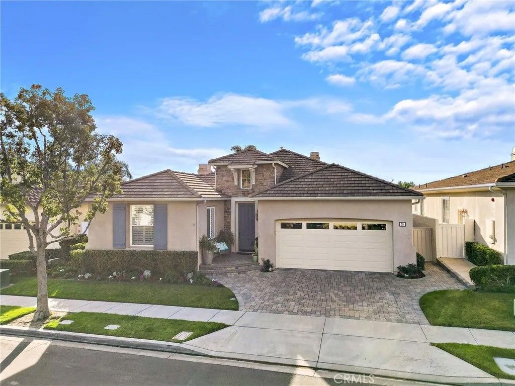 Photo of 59 Camino Lienzo, San Clemente, CA 92673 (MLS # OC26010333)