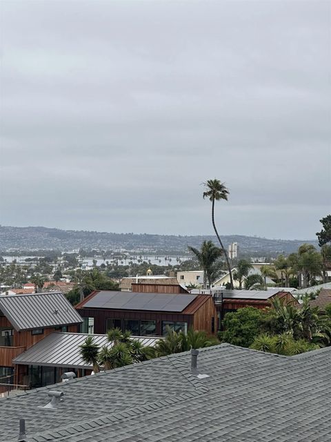 4617-19 Del Monte Ave San Diego CA 92107
