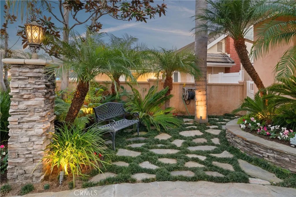 2065 Phalarope Court