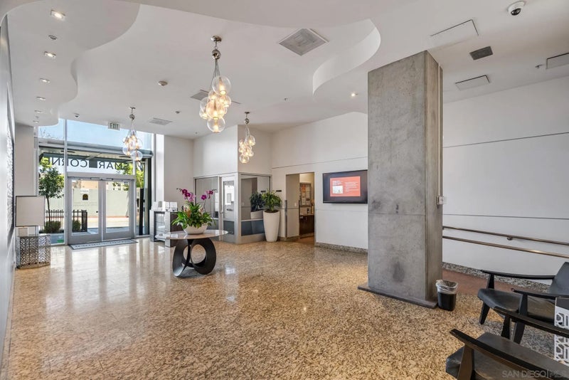 1080 Park Blvd 413