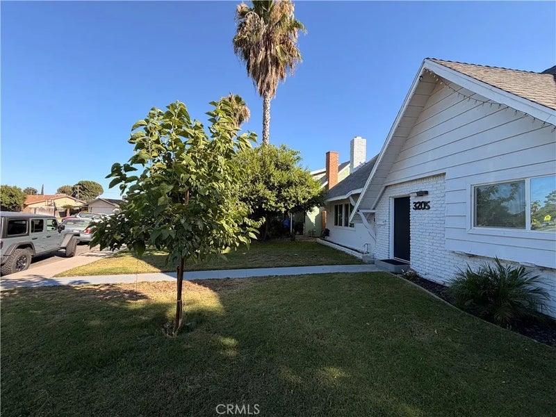 3205 Durrwood