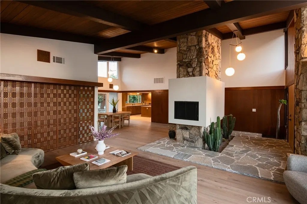 3460 Rancho Rio Bonita