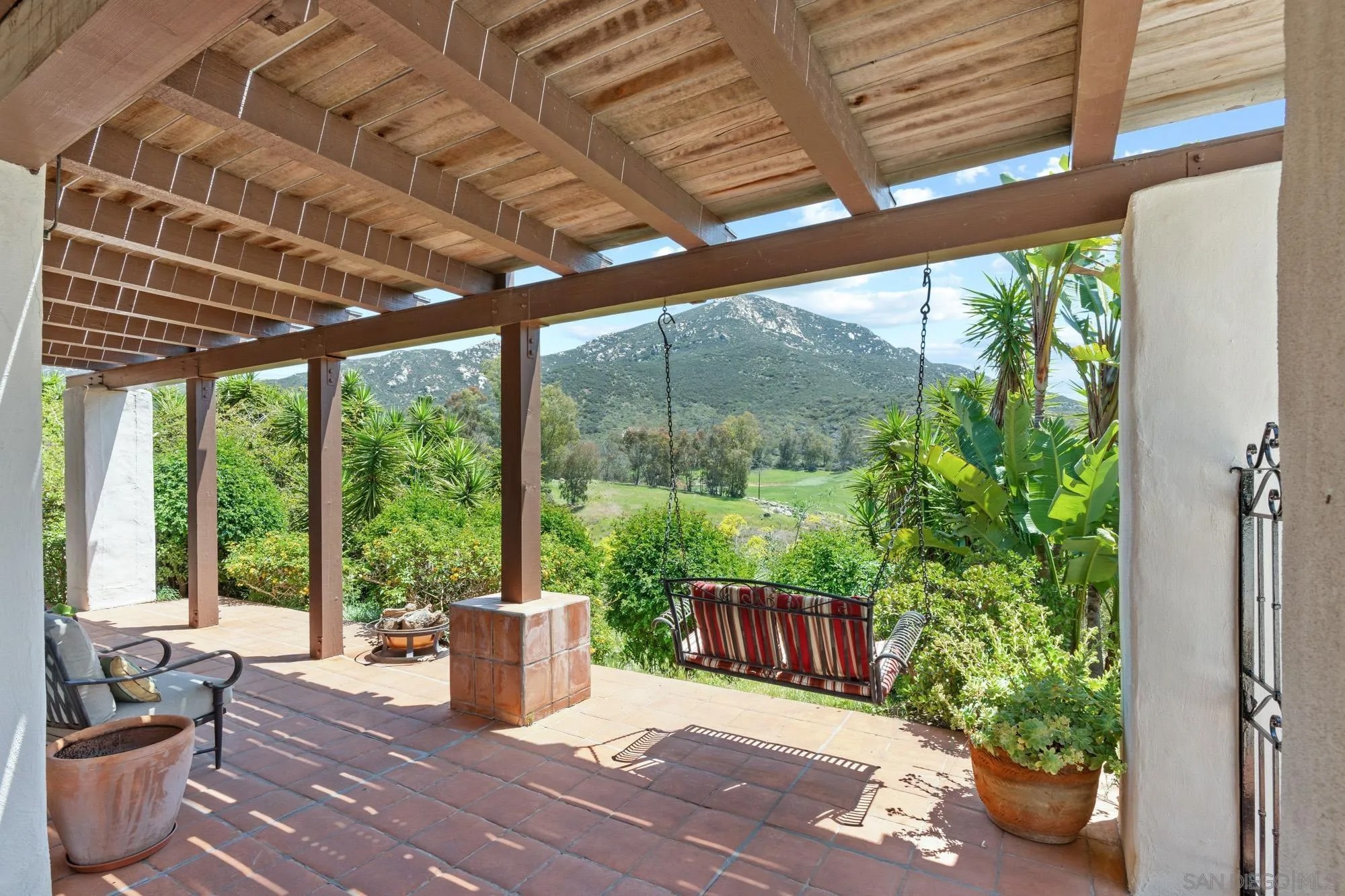 Poway, California, 92064, United States, 5 Bedrooms Bedrooms, ,4 BathroomsBathrooms,Residential,Active,2035583