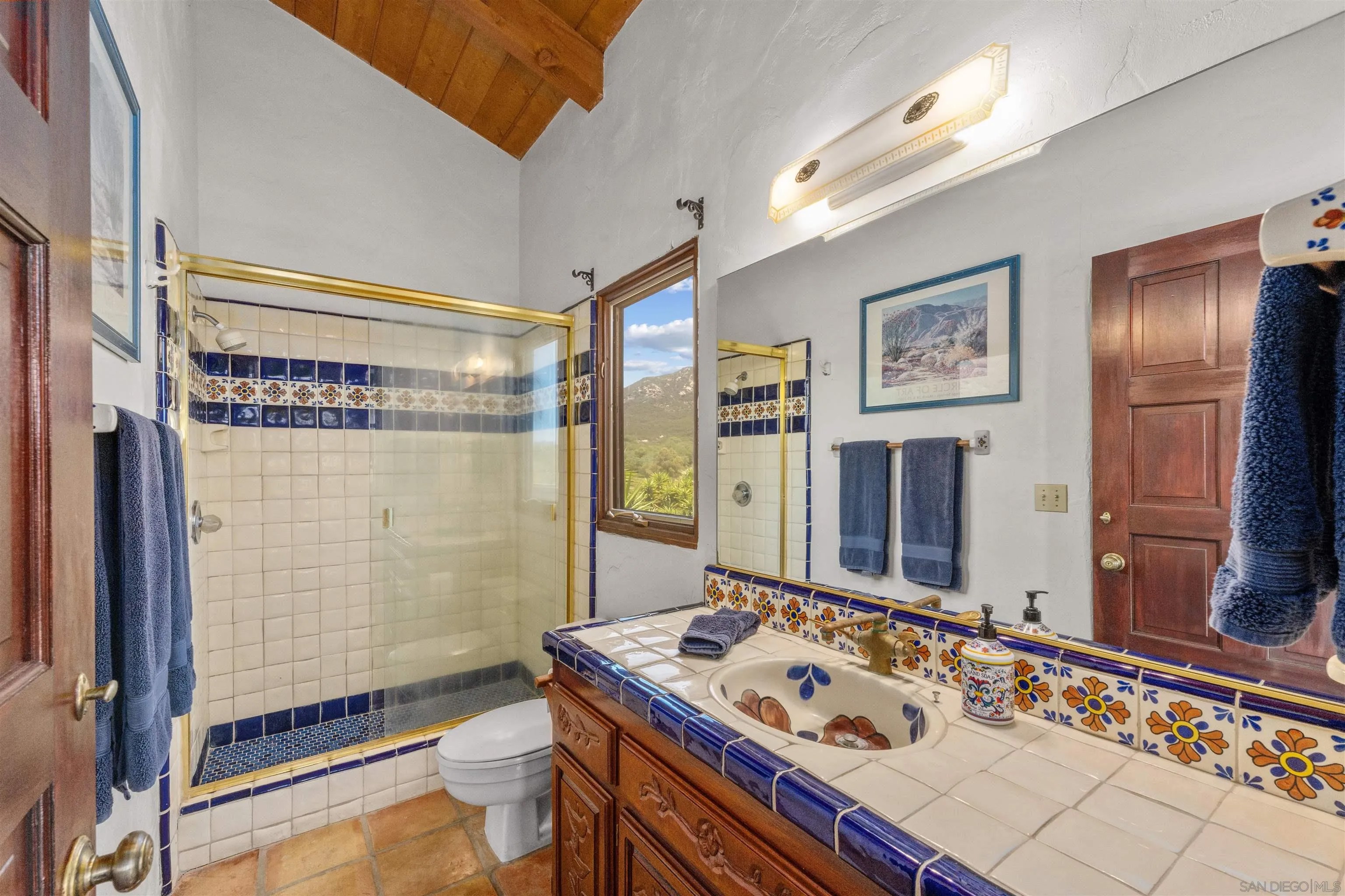 Poway, California, 92064, United States, 5 Bedrooms Bedrooms, ,4 BathroomsBathrooms,Residential,Active,2035583