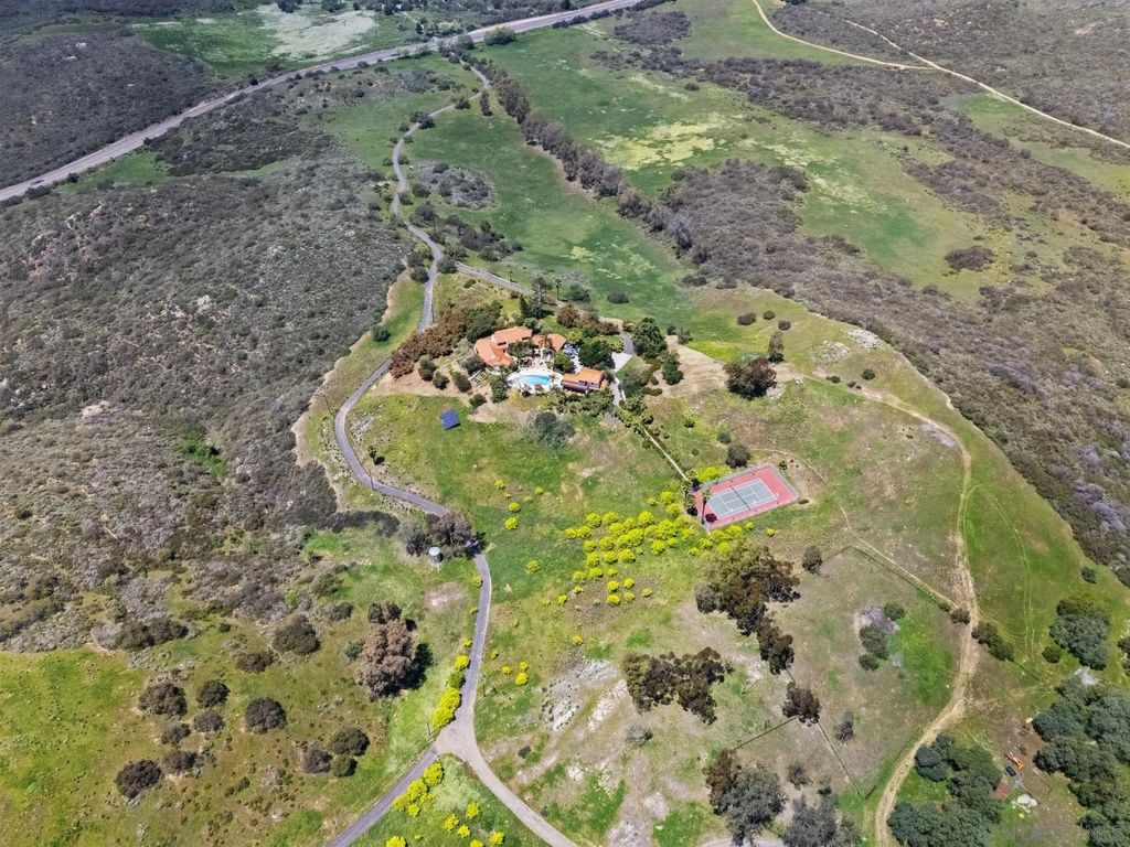 Photo of 17156 Dos Hermanos Rd, Poway, CA 92064 (MLS # 260008496)