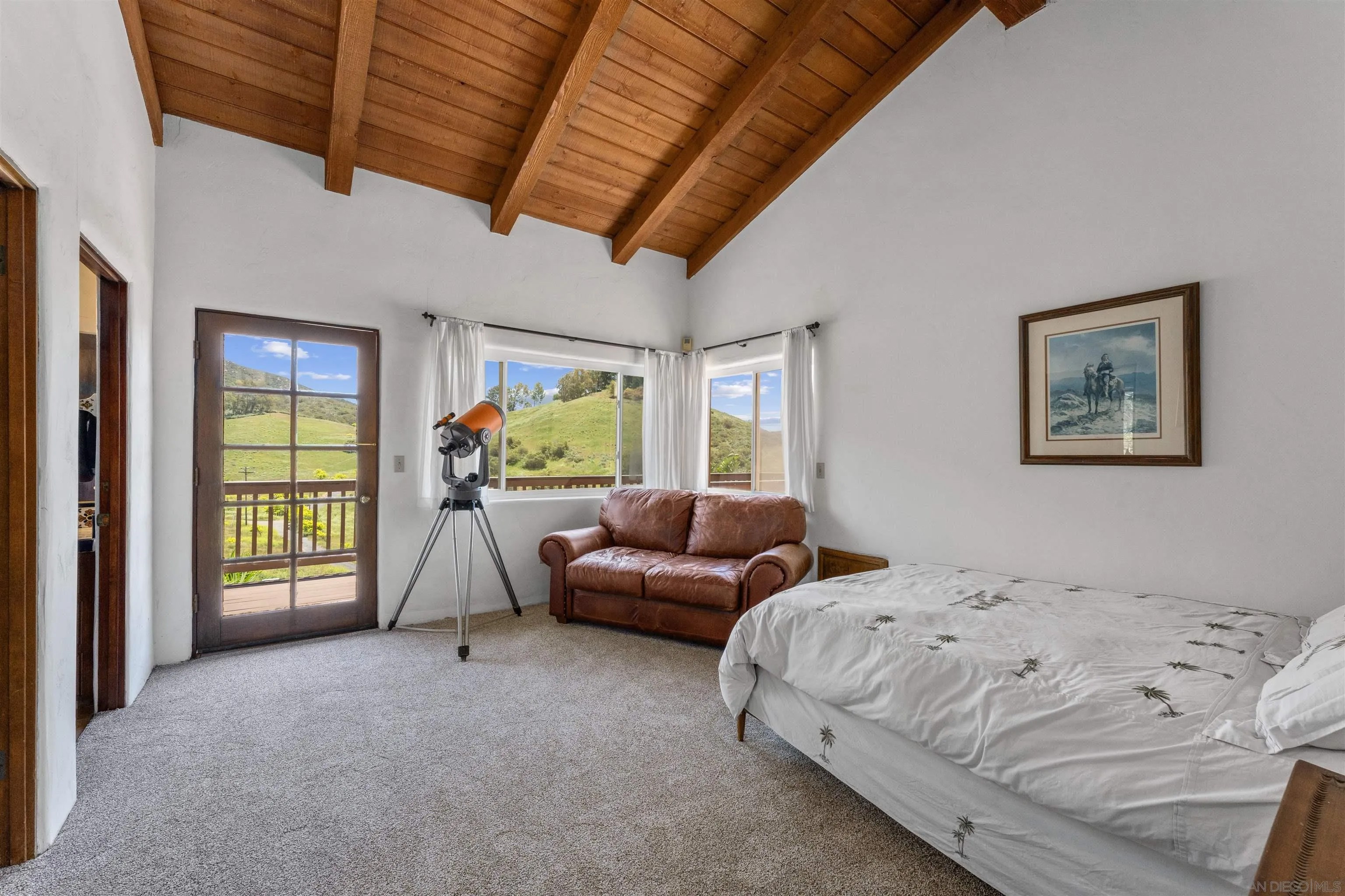 Poway, California, 92064, United States, 5 Bedrooms Bedrooms, ,4 BathroomsBathrooms,Residential,Active,2035583