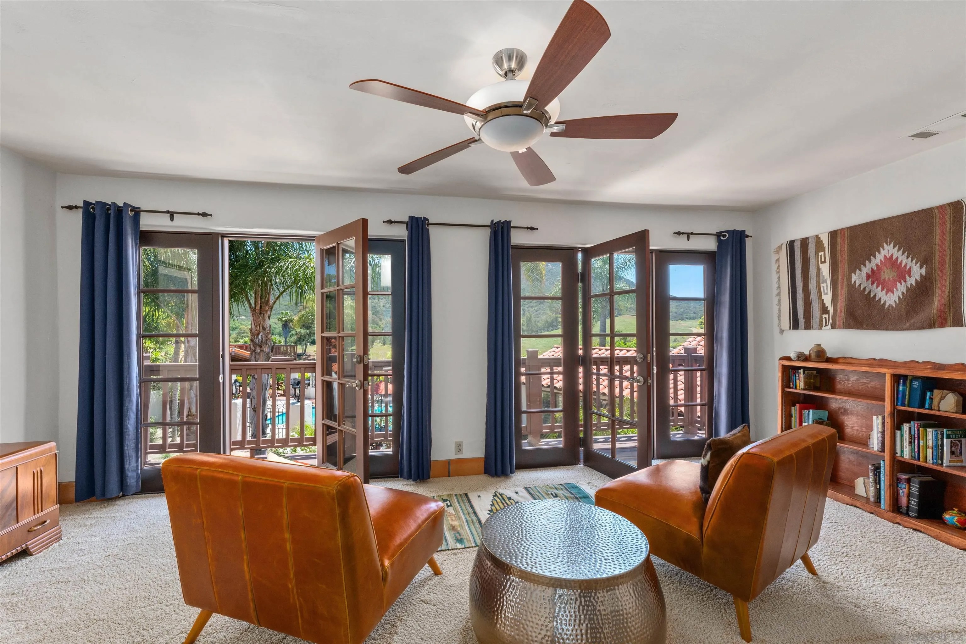 Poway, California, 92064, United States, 5 Bedrooms Bedrooms, ,4 BathroomsBathrooms,Residential,Active,2035583