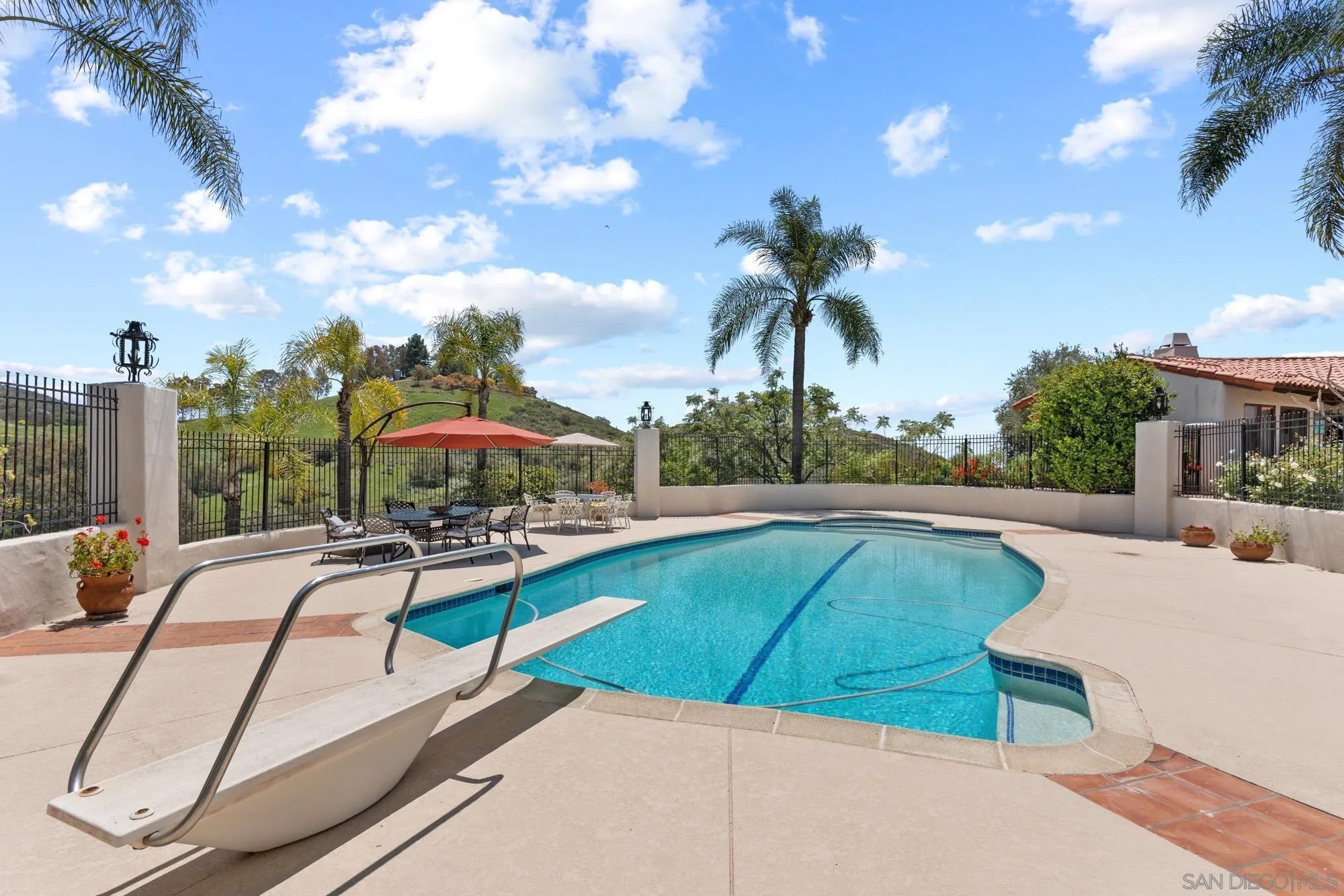 Poway, California, 92064, United States, 5 Bedrooms Bedrooms, ,4 BathroomsBathrooms,Residential,Active,2035583