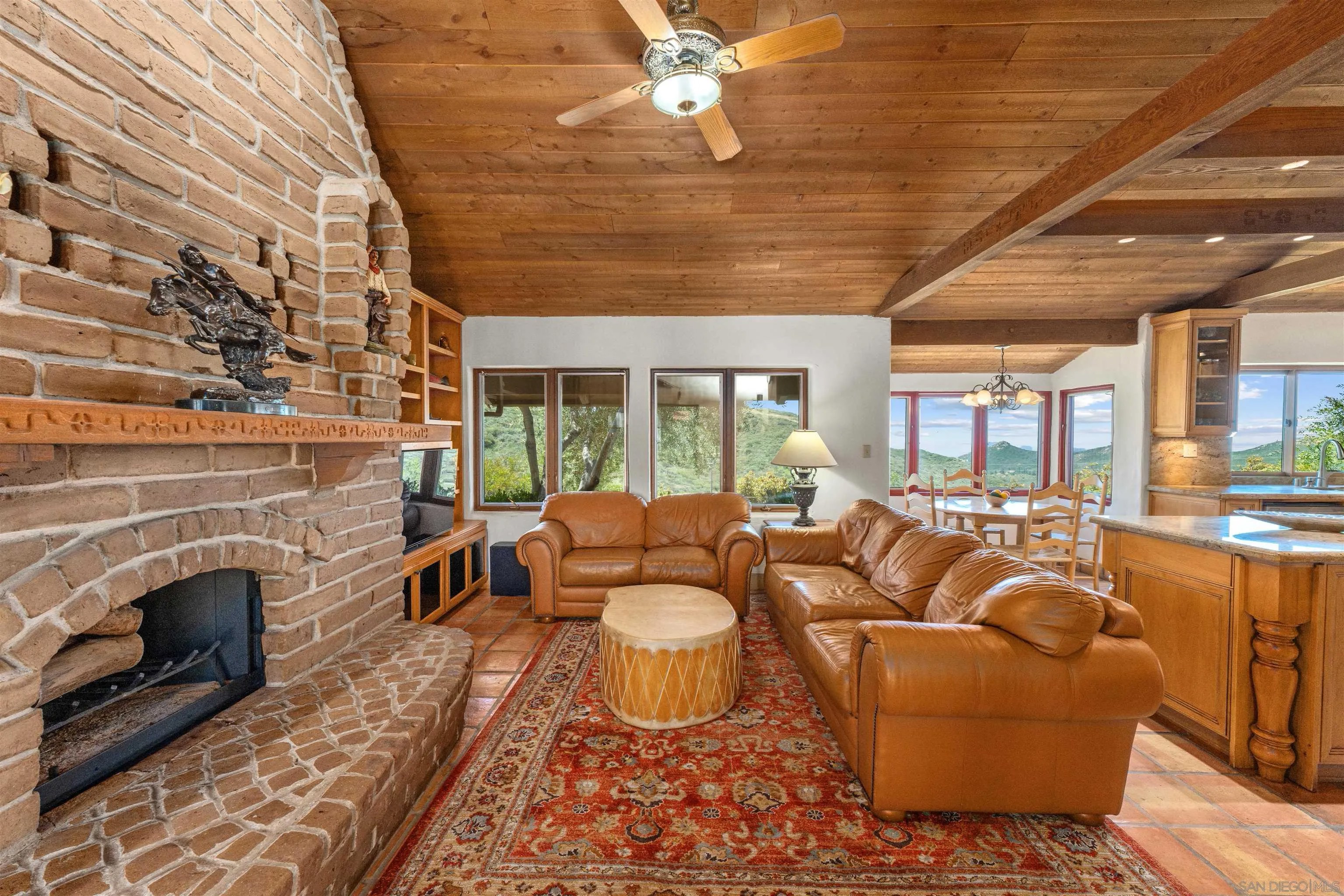 Poway, California, 92064, United States, 5 Bedrooms Bedrooms, ,4 BathroomsBathrooms,Residential,Active,2035583