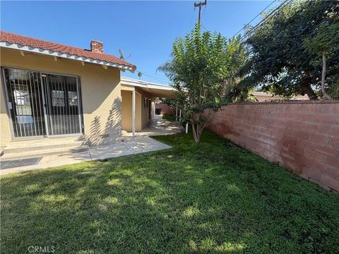 Tiny photo for 264 N Frampton St, Orange, CA 92868 (MLS # PW25246966)