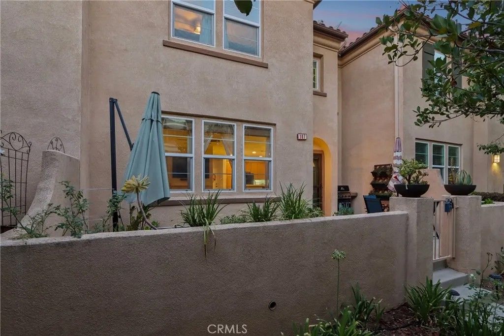 Photo of 28298 Socorro Street #107, Murrieta, CA 92563 (MLS # CV25188400)