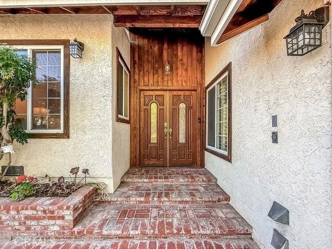 28348 Laura La Plante Drive