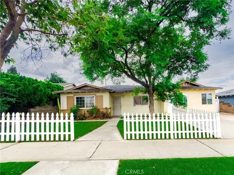 1420 Avenida Del Vista, Corona, CA 92882 - #: RS25234255