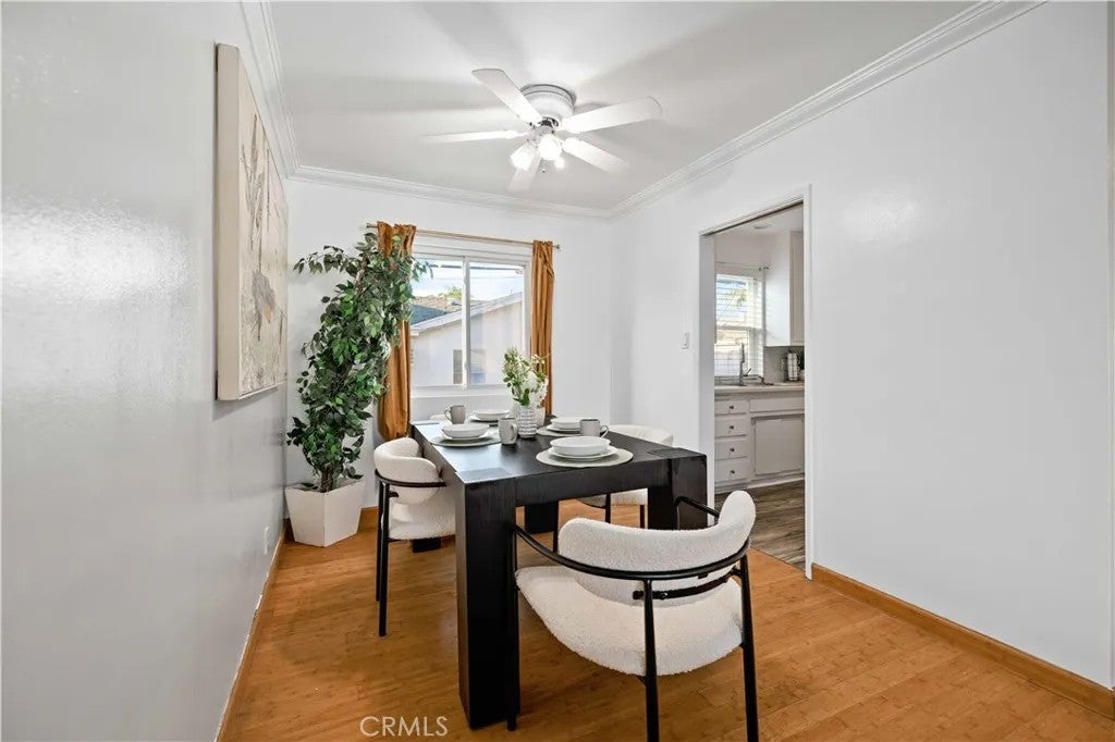 1227 E 1st 2F