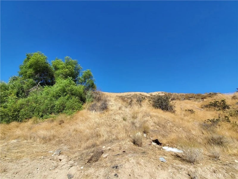 0 Sierra Hwy