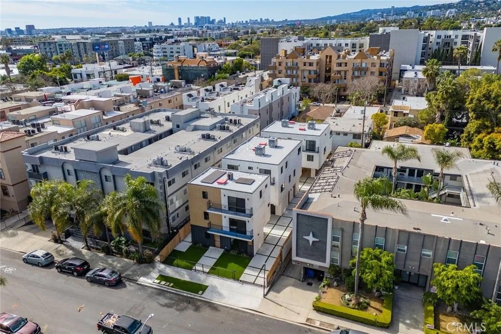 Photo of 1239 N Orange Drive #1, Los Angeles, CA 90038 (MLS # BB26055248)