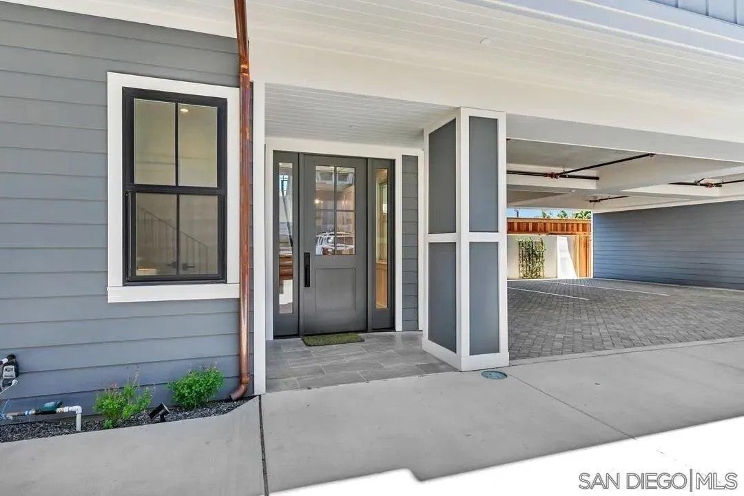 1058 Isabella Avenue
