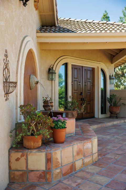Tiny photo for 13121 Wild Flower Ln, Poway, CA 92064 (MLS # 250038657)