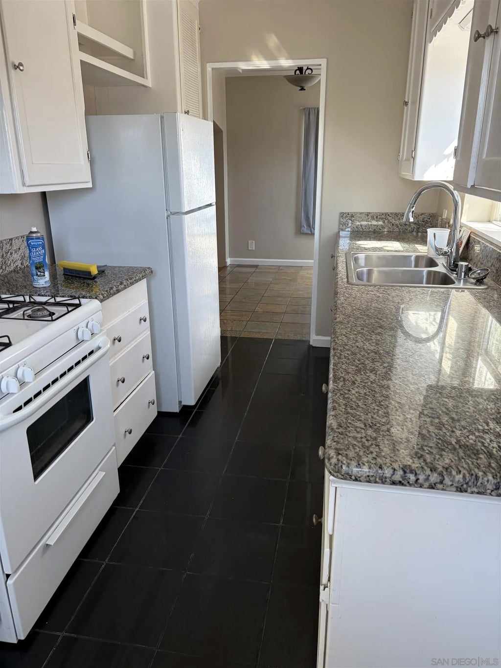 Photo of 7105 Central Ave, Lemon Grove, CA 91945 (MLS # 260023928)