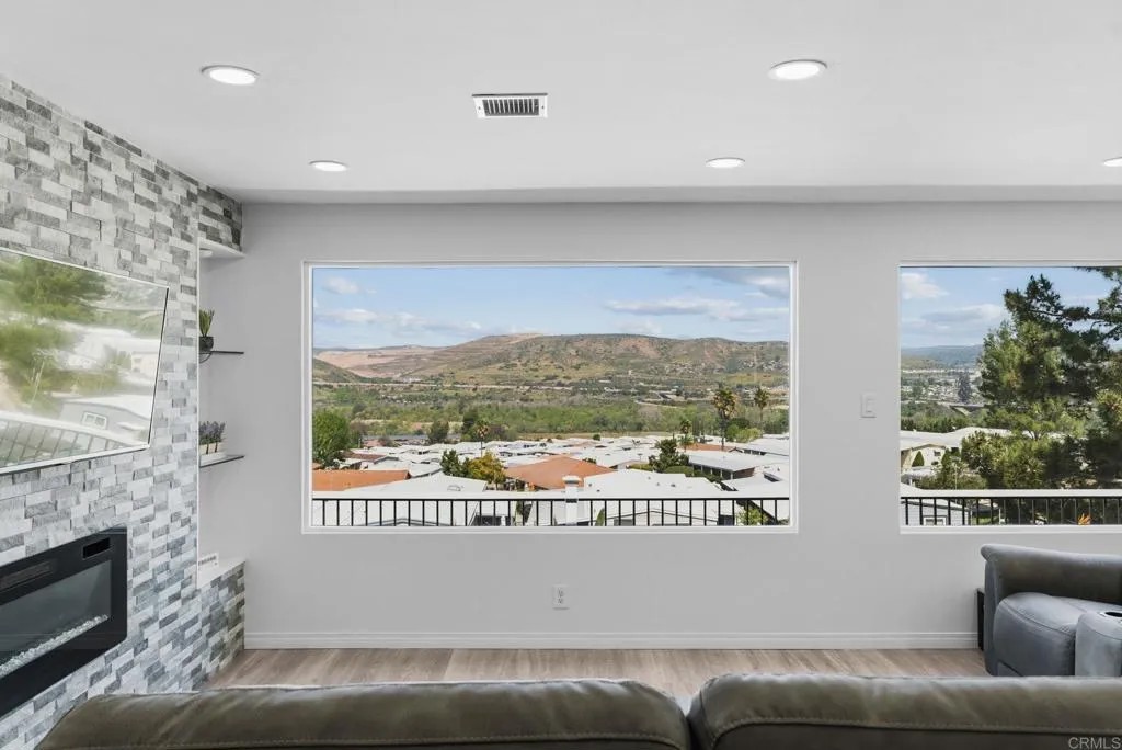 7467 Mission Gorge Rd. 219