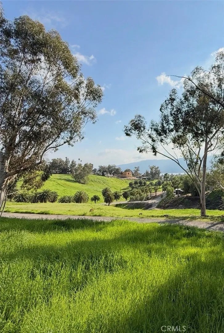 Photo of 0 Kalina, Lake Elsinore, CA 92530 (MLS # OC26161604)