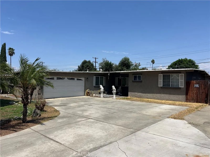 4267 Canterbury