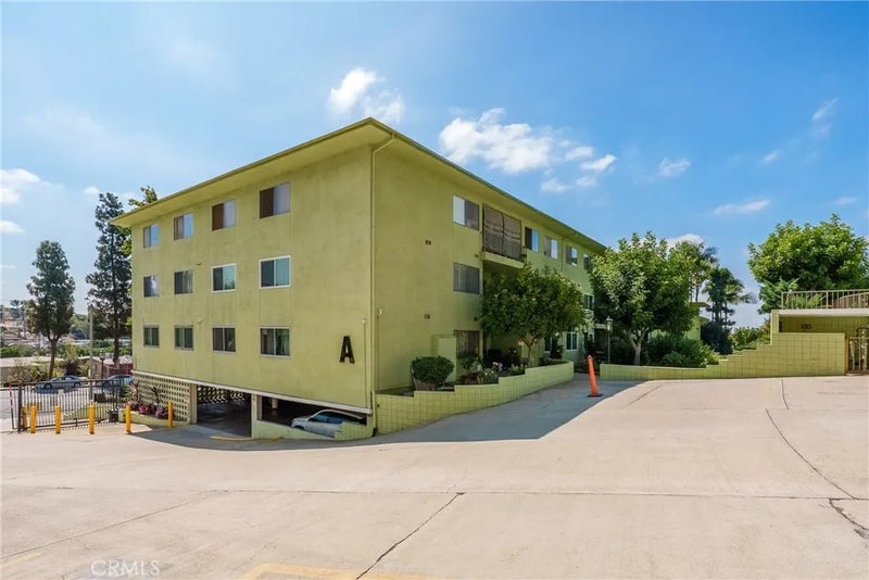 1301 S Atlantic Boulevard 301A