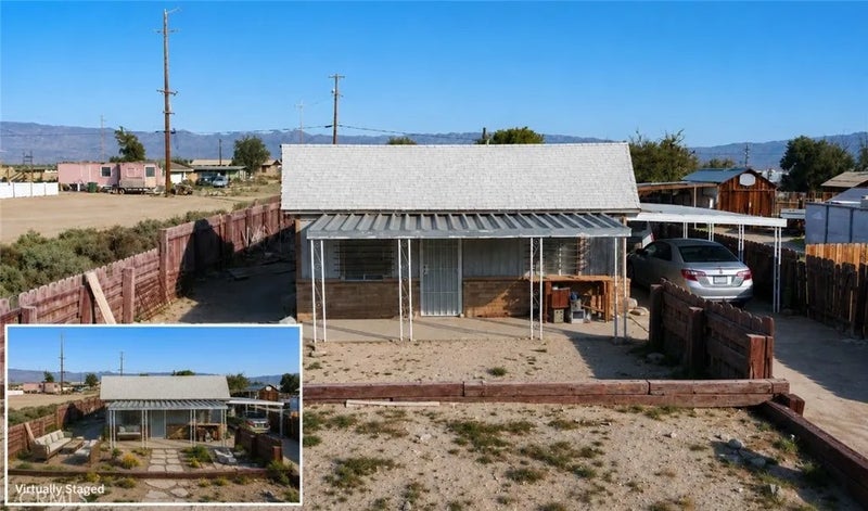 82489 3rd Street