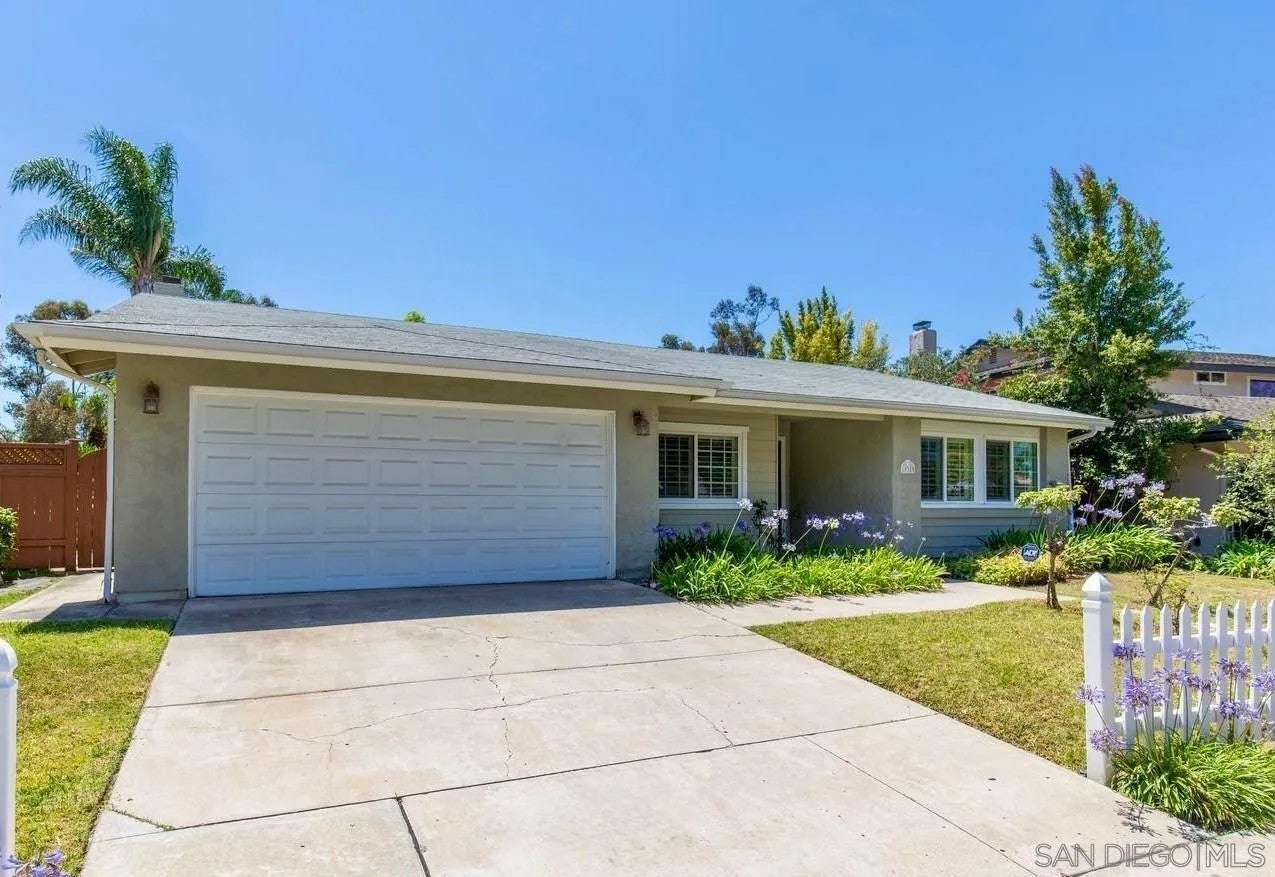 10325 Avenida Magnifica