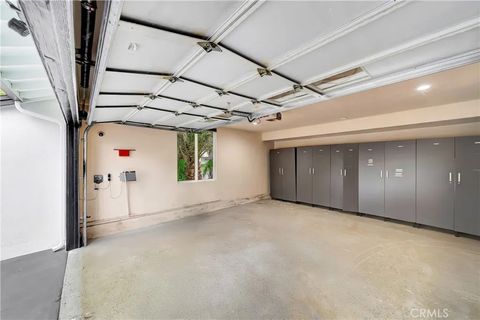 Tiny photo for 4637 Nagle Avenue, Sherman Oaks, CA 91423 (MLS # SR25232612)