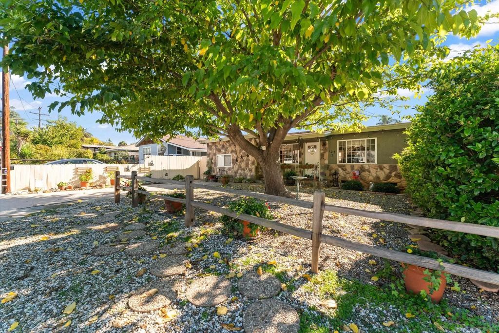 Photo of 127 W 11th Ave, Escondido, CA 92025 (MLS # 250044821)