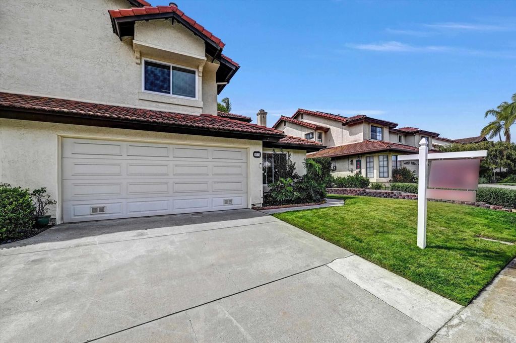 Photo of 2334 Summerhill Dr, Encinitas, CA 92024 (MLS # 260009208)