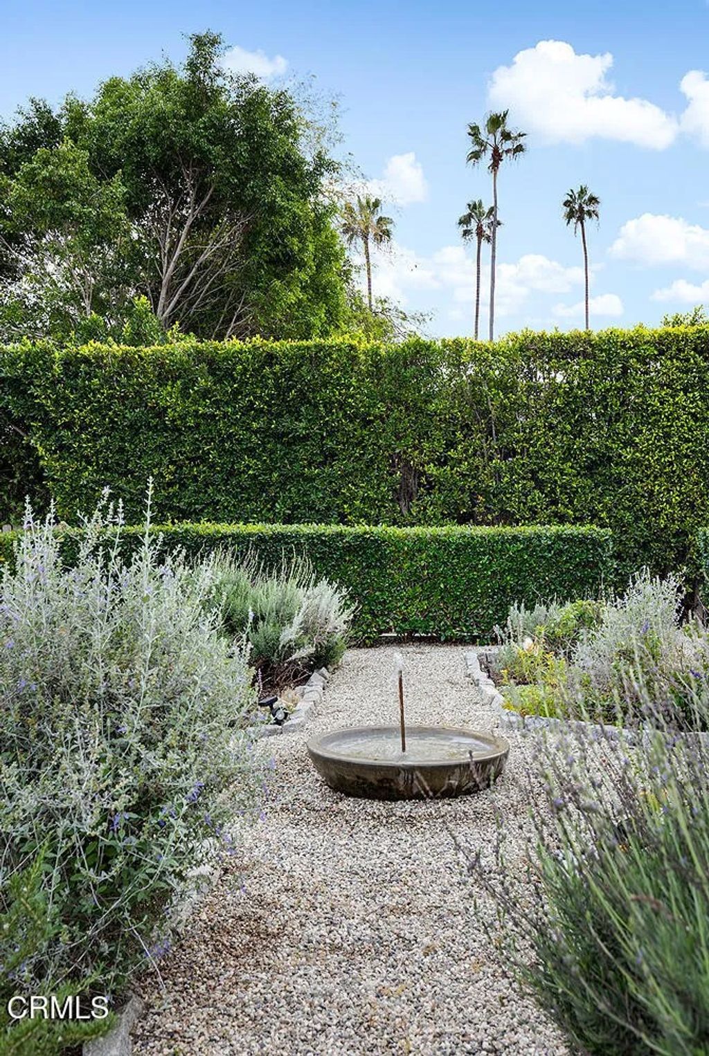 Photo of 261 S Allen Avenue, Pasadena, CA 91106 (MLS # P1-26947)