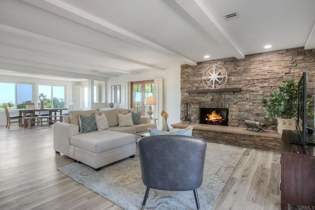 2056 Wonderview Drive