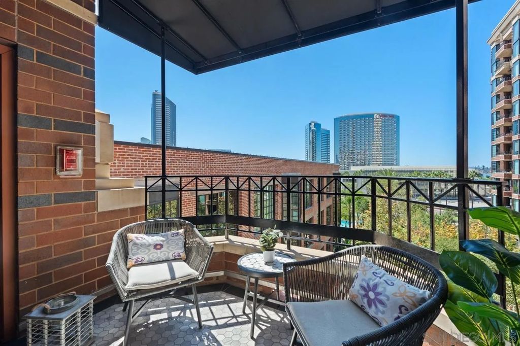 Photo of 500 W Harbor Dr #624, San Diego, CA 92101 (MLS # 260007979)