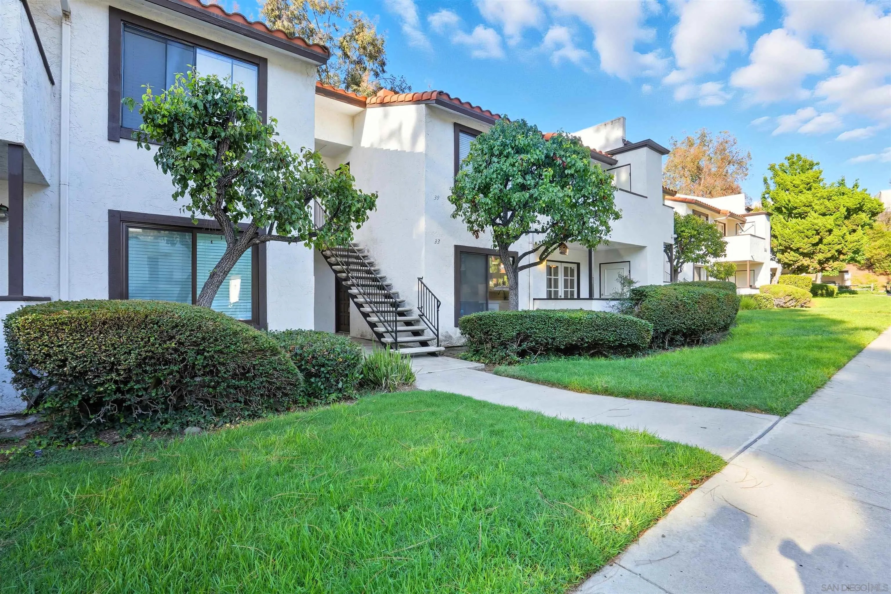 5045 Collwood Way 33