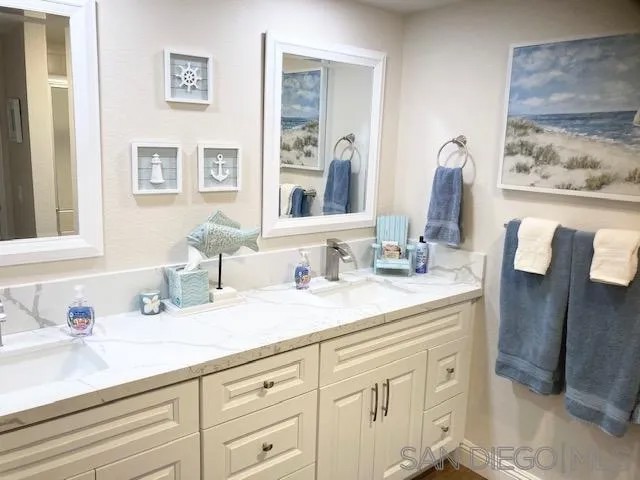 82 kingston ct