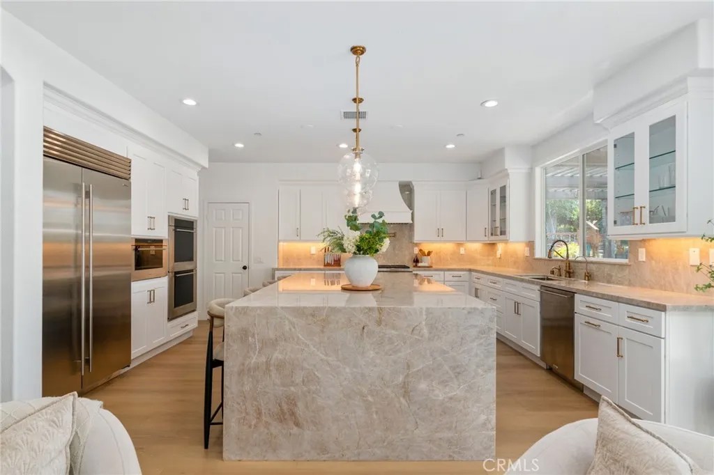 3988 Shady Ridge