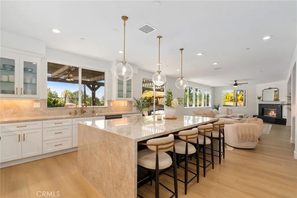 3988 Shady Ridge
