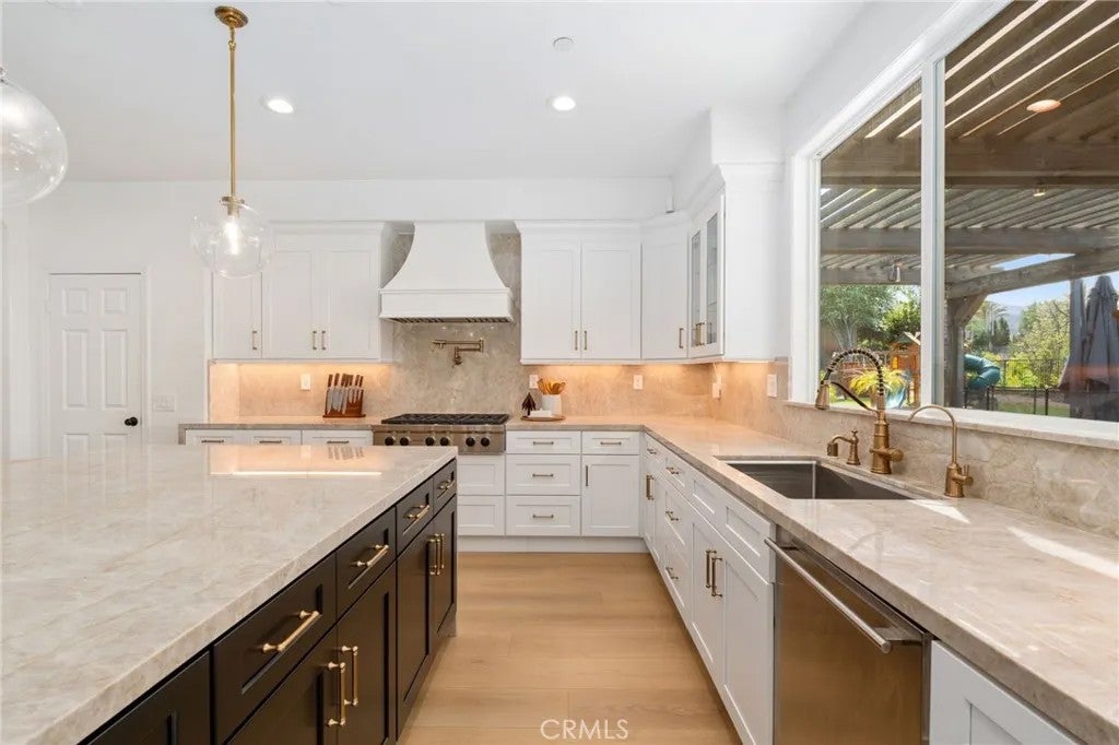 3988 Shady Ridge
