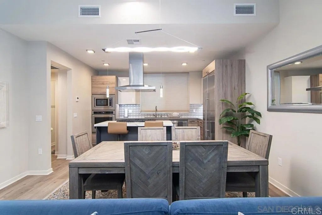 3642 7th. Ave.