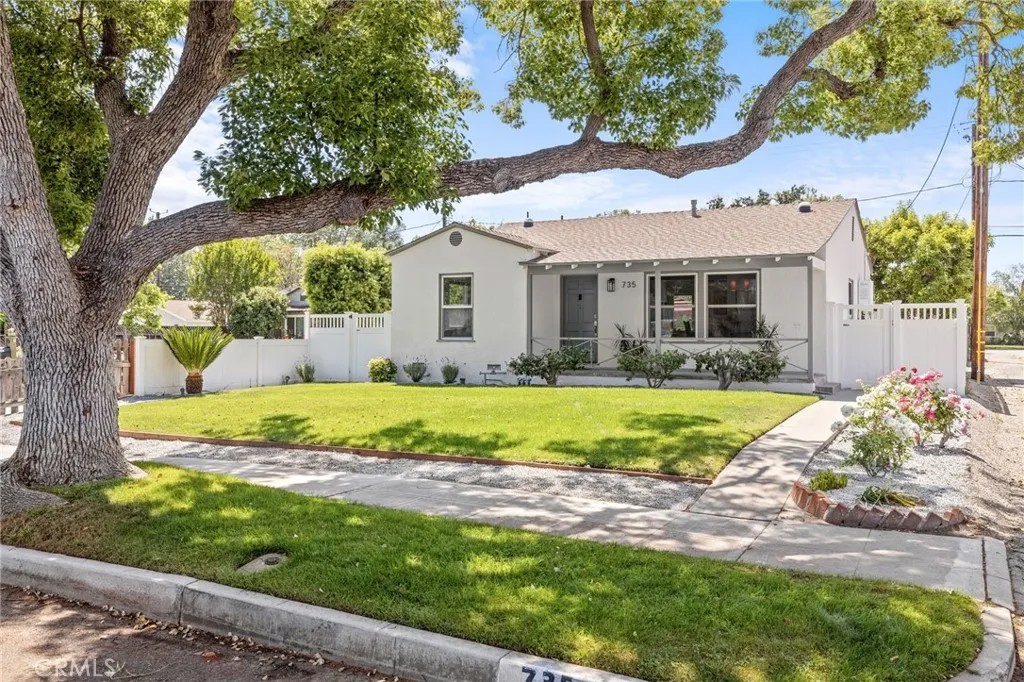 735 N Orchard
